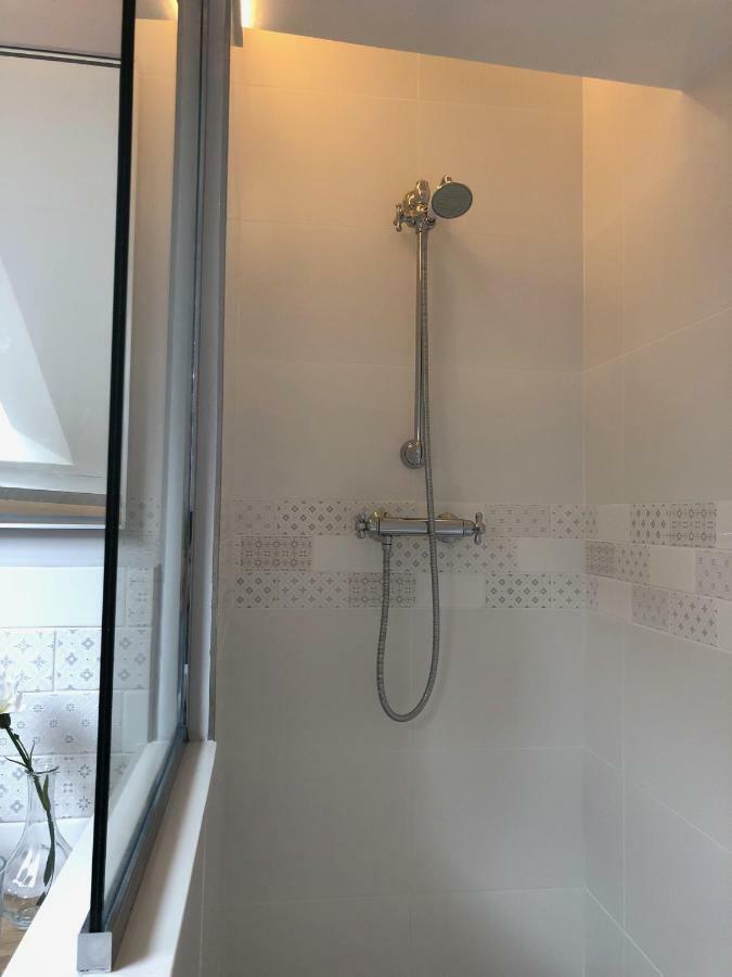 Lucarne Enchantee Honfleur Dış mekan fotoğraf
